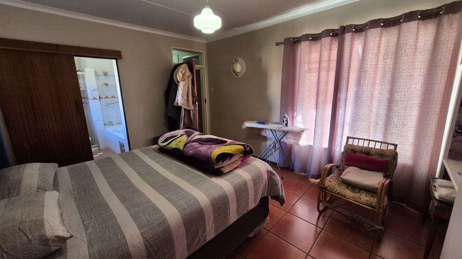 3 Bedroom Property for Sale in Naudeville Free State